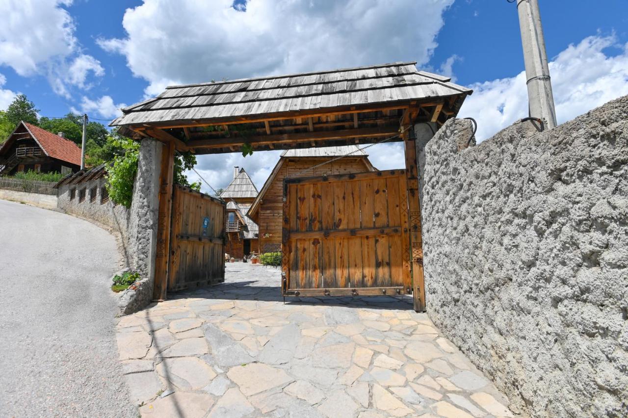 Neva Sobe Sa Pogledom Na Planine Apartment Mokra Gora Luaran gambar