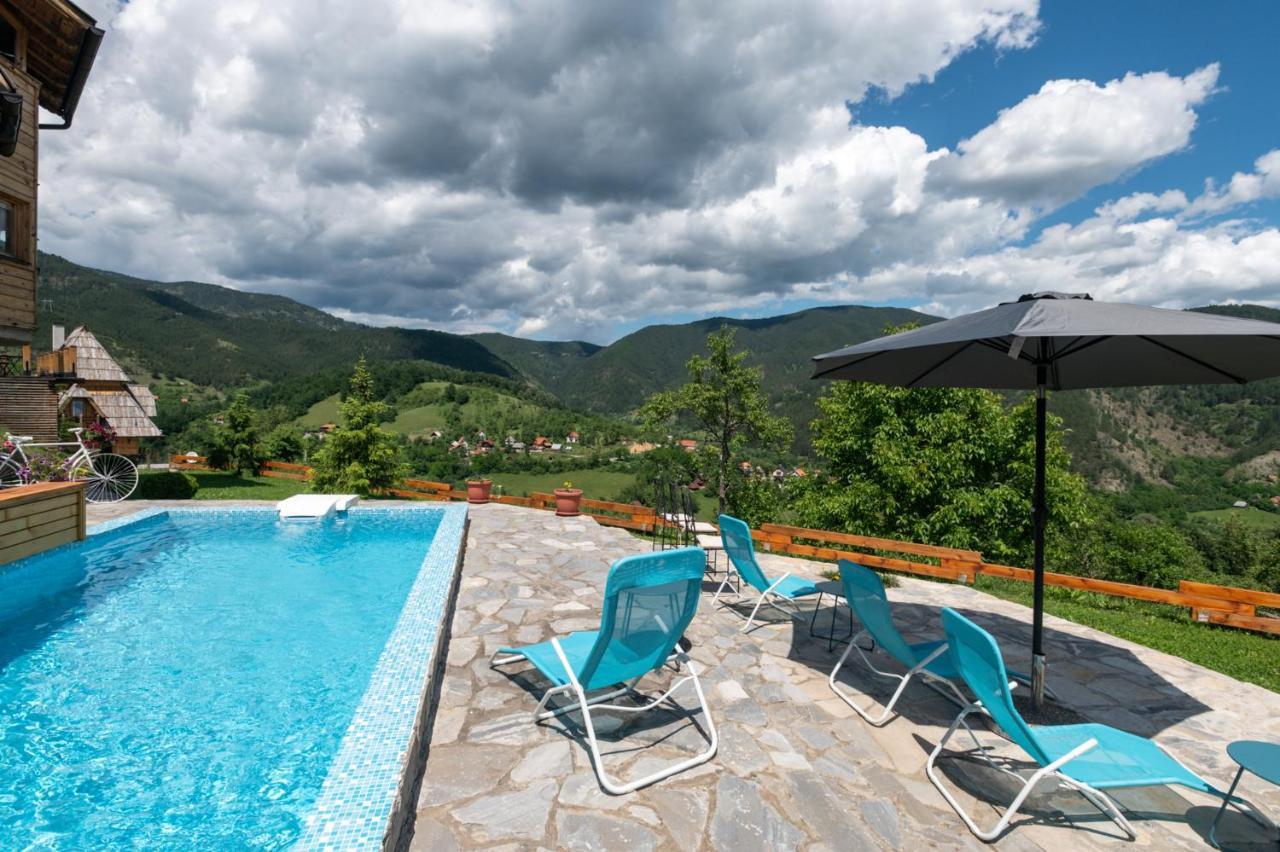 Neva Sobe Sa Pogledom Na Planine Apartment Mokra Gora Luaran gambar